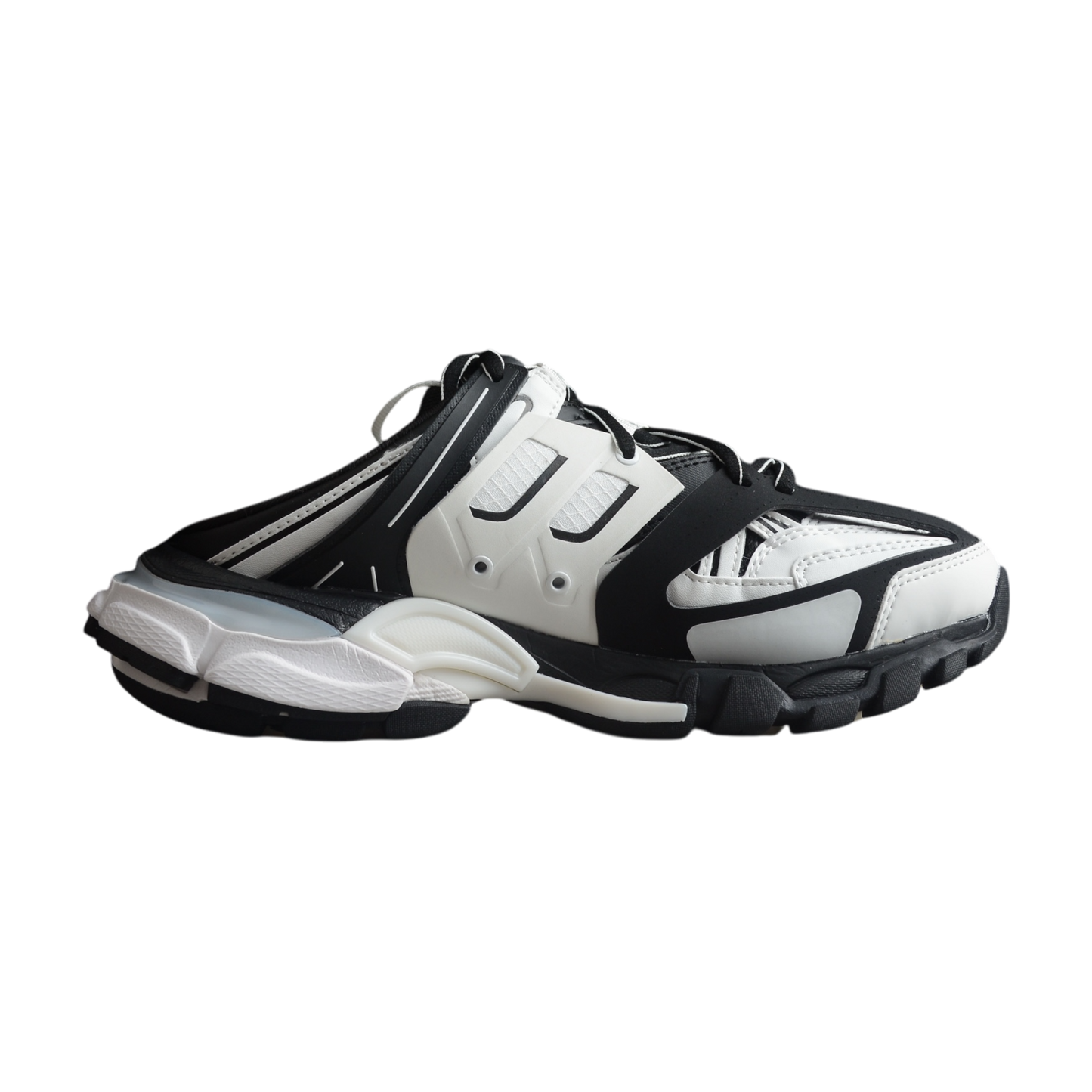 Track Mule Black White BGA