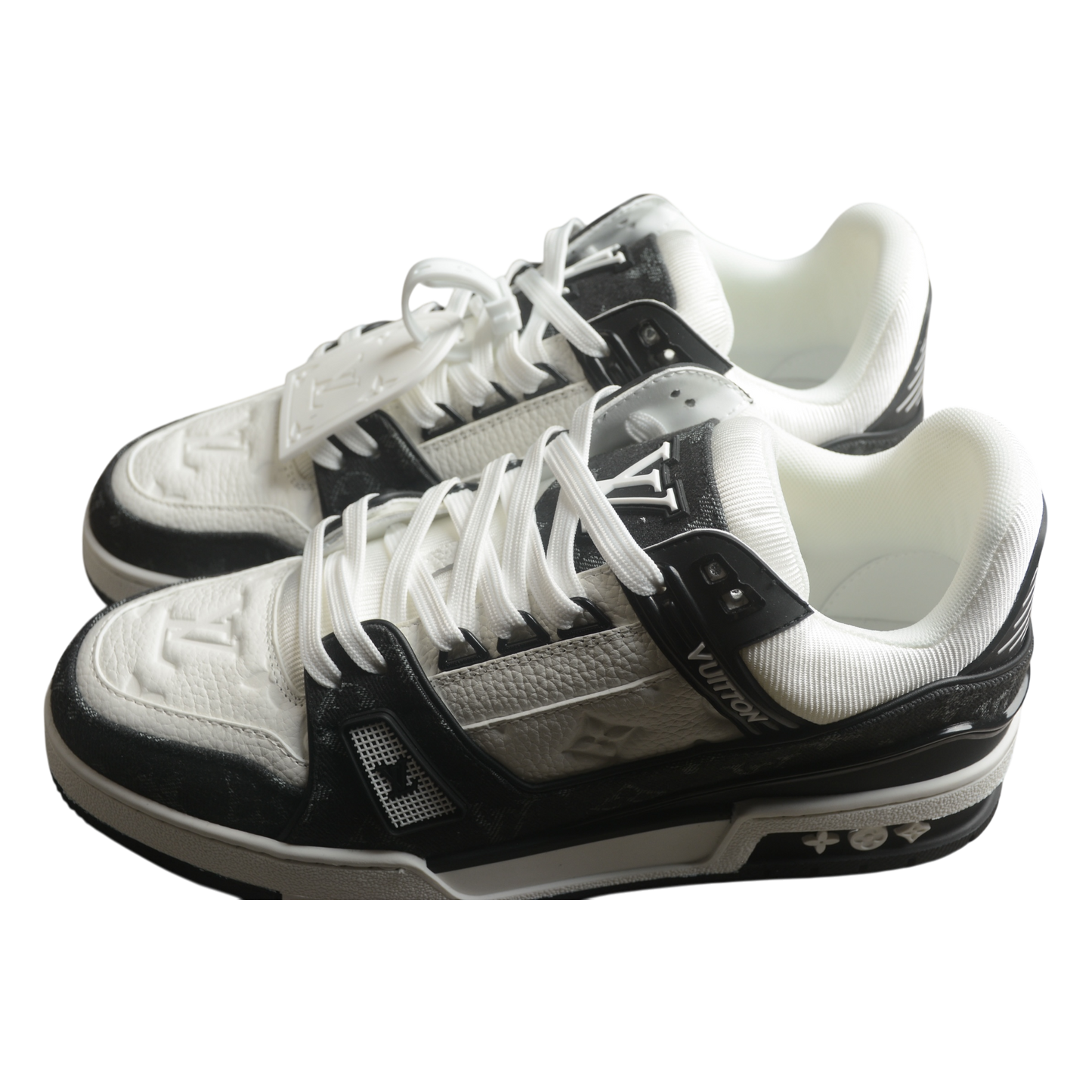 LV Classic Black White